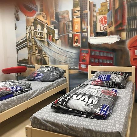 Underground Hostel เคียฟ ภายนอก รูปภาพ