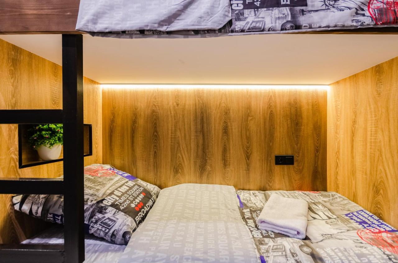 Underground Hostel เคียฟ ภายนอก รูปภาพ